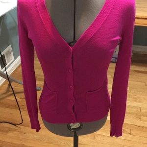 Banana Republic pink cardigan w/ front pockets